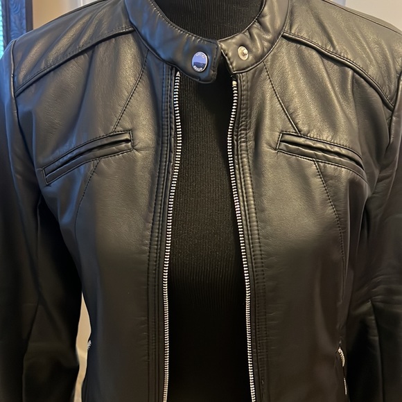 GUESS Faux Leather Jacket Sz M - Picture 5 of 14